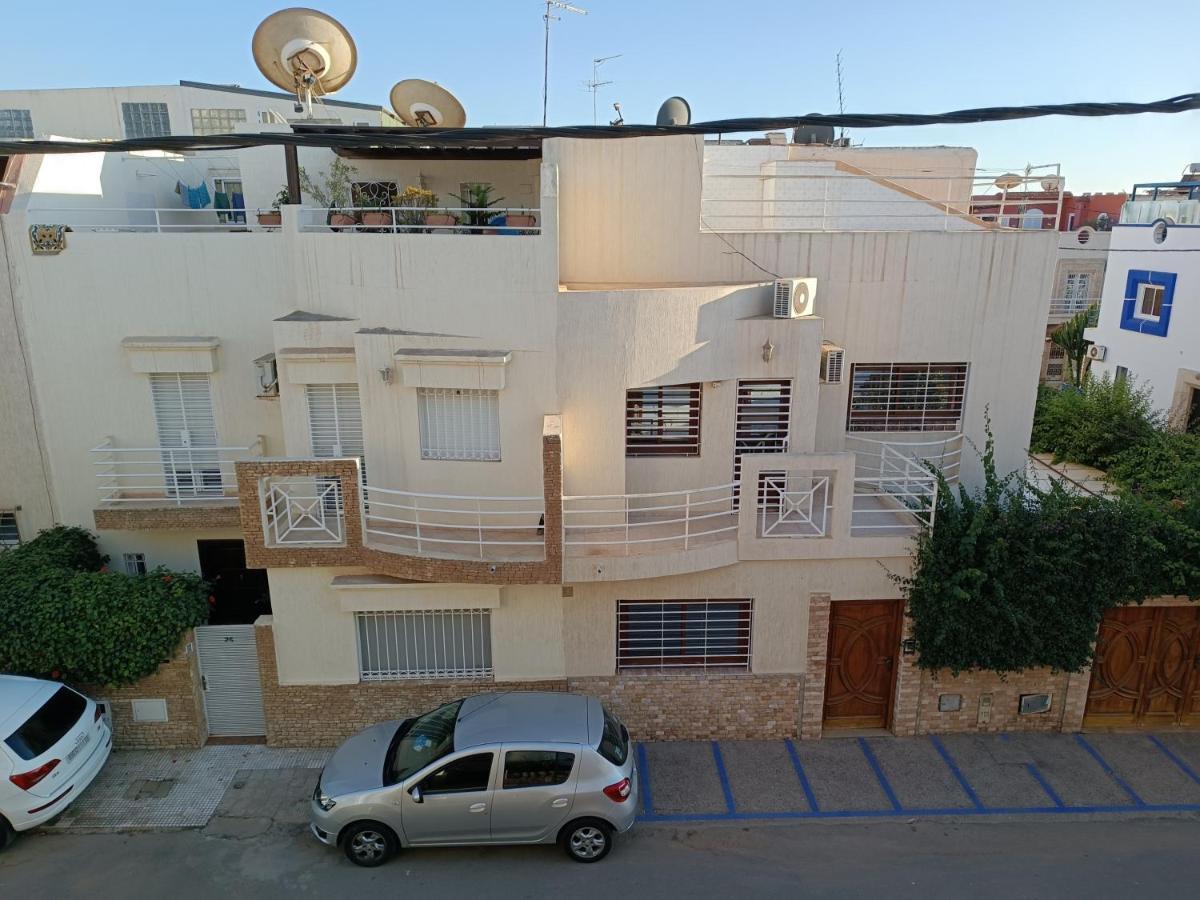 Appartement Ideal Riad Al Salam A 8 Minutes De La Plage Du Centre Ville,Wifi Et Parking Gratuits Agadir Esterno foto