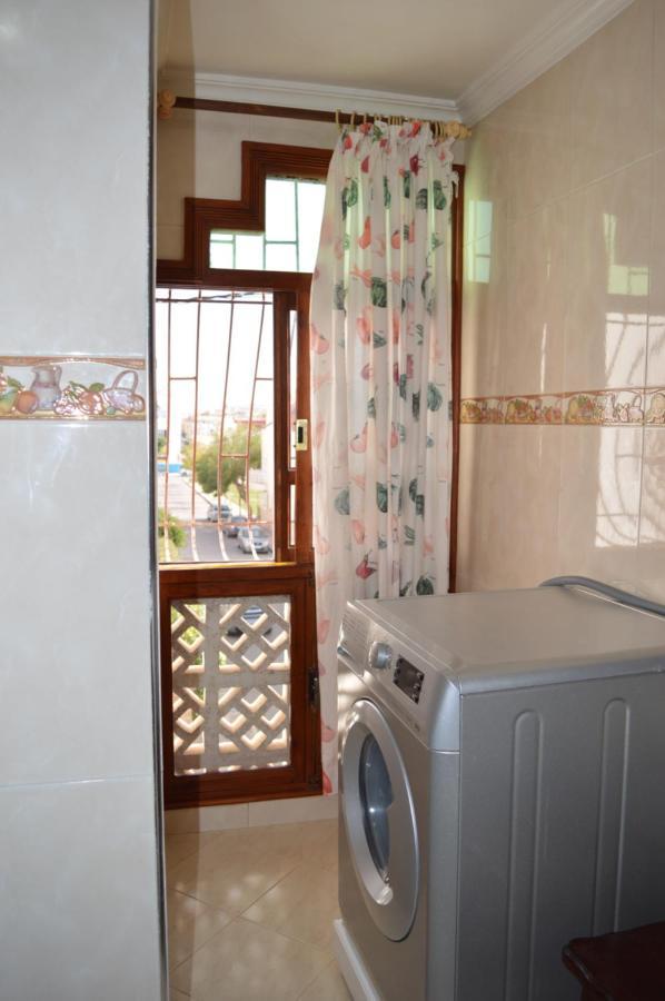 Appartement Ideal Riad Al Salam A 8 Minutes De La Plage Du Centre Ville,Wifi Et Parking Gratuits Agadir Esterno foto