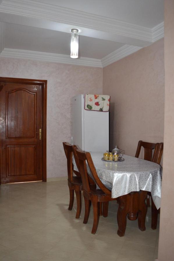 Appartement Ideal Riad Al Salam A 8 Minutes De La Plage Du Centre Ville,Wifi Et Parking Gratuits Agadir Esterno foto