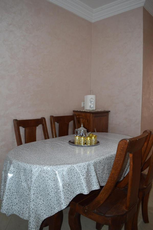 Appartement Ideal Riad Al Salam A 8 Minutes De La Plage Du Centre Ville,Wifi Et Parking Gratuits Agadir Esterno foto