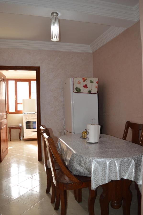 Appartement Ideal Riad Al Salam A 8 Minutes De La Plage Du Centre Ville,Wifi Et Parking Gratuits Agadir Esterno foto